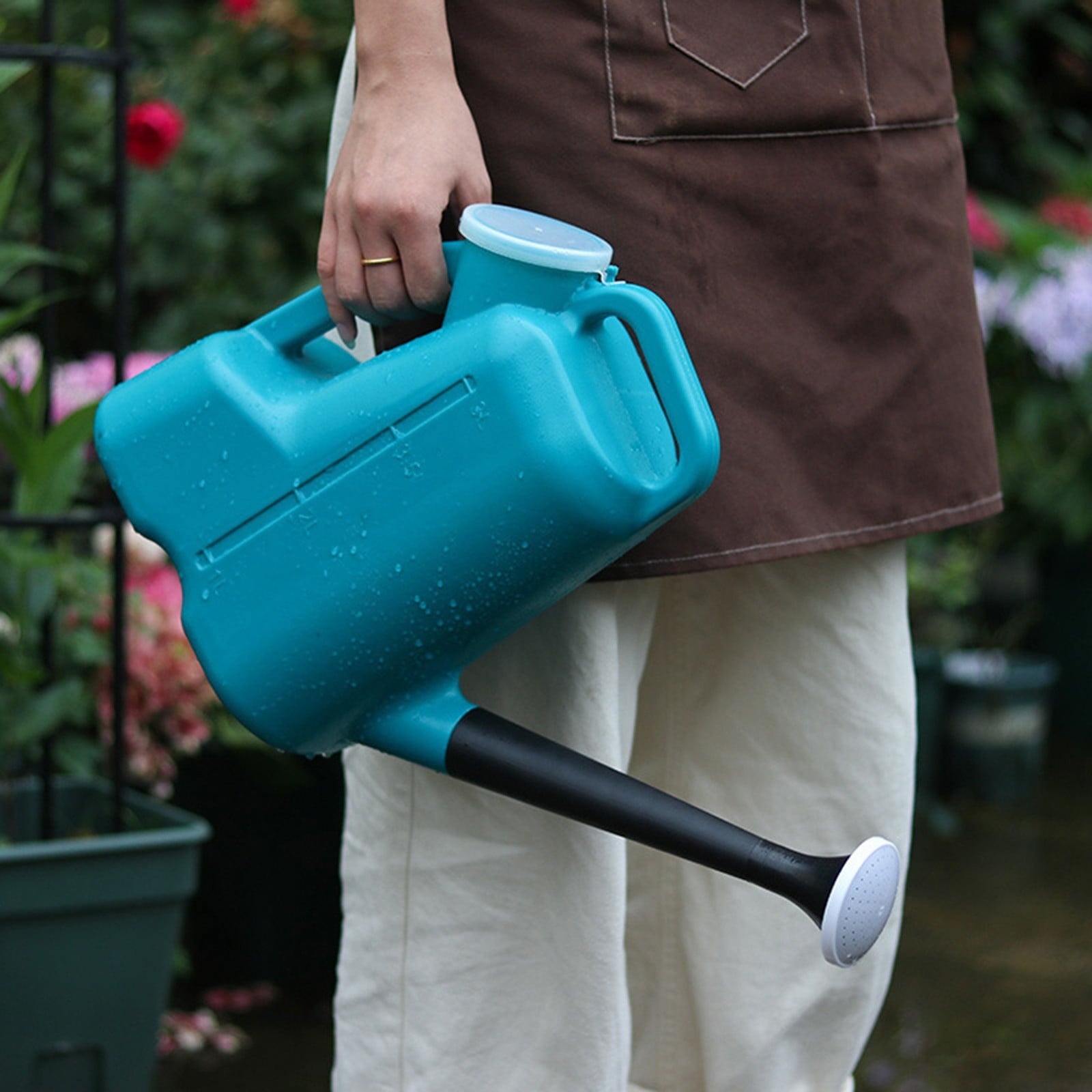 4/5 Gallon Watering Can, Plastic Water Can with Removable Long Spout and Lid, Garden Watering Cans for Indoor Outdoor... - Image 5