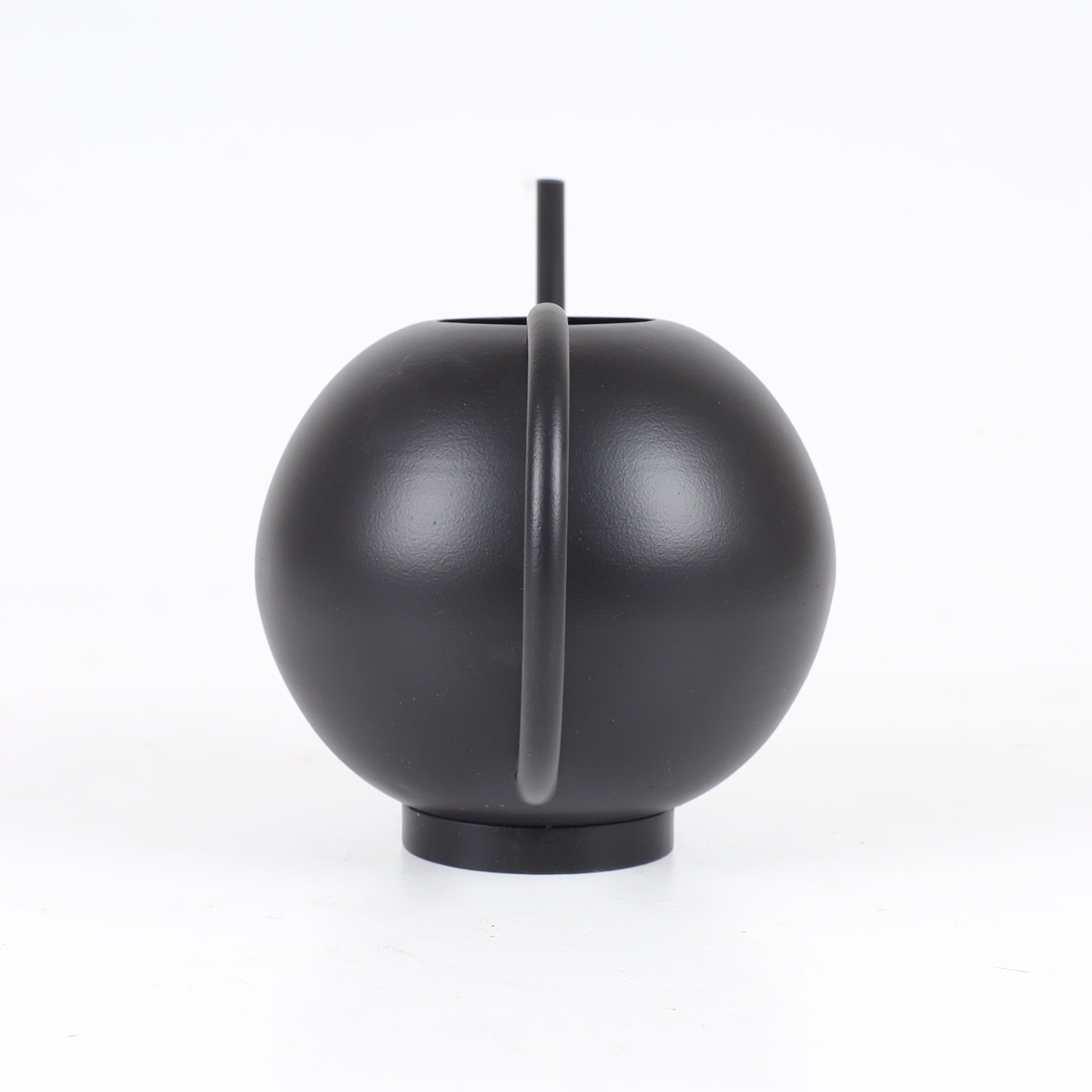 0.5-gal Metal Watering Can, Black - Image 4