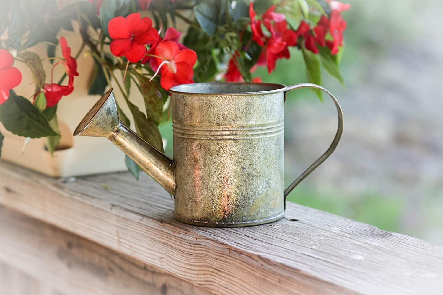 Better Crafts Rustic 8.25" Antique Gray Decorative Metal Planter Watering Can, Crafting Features - Image 3