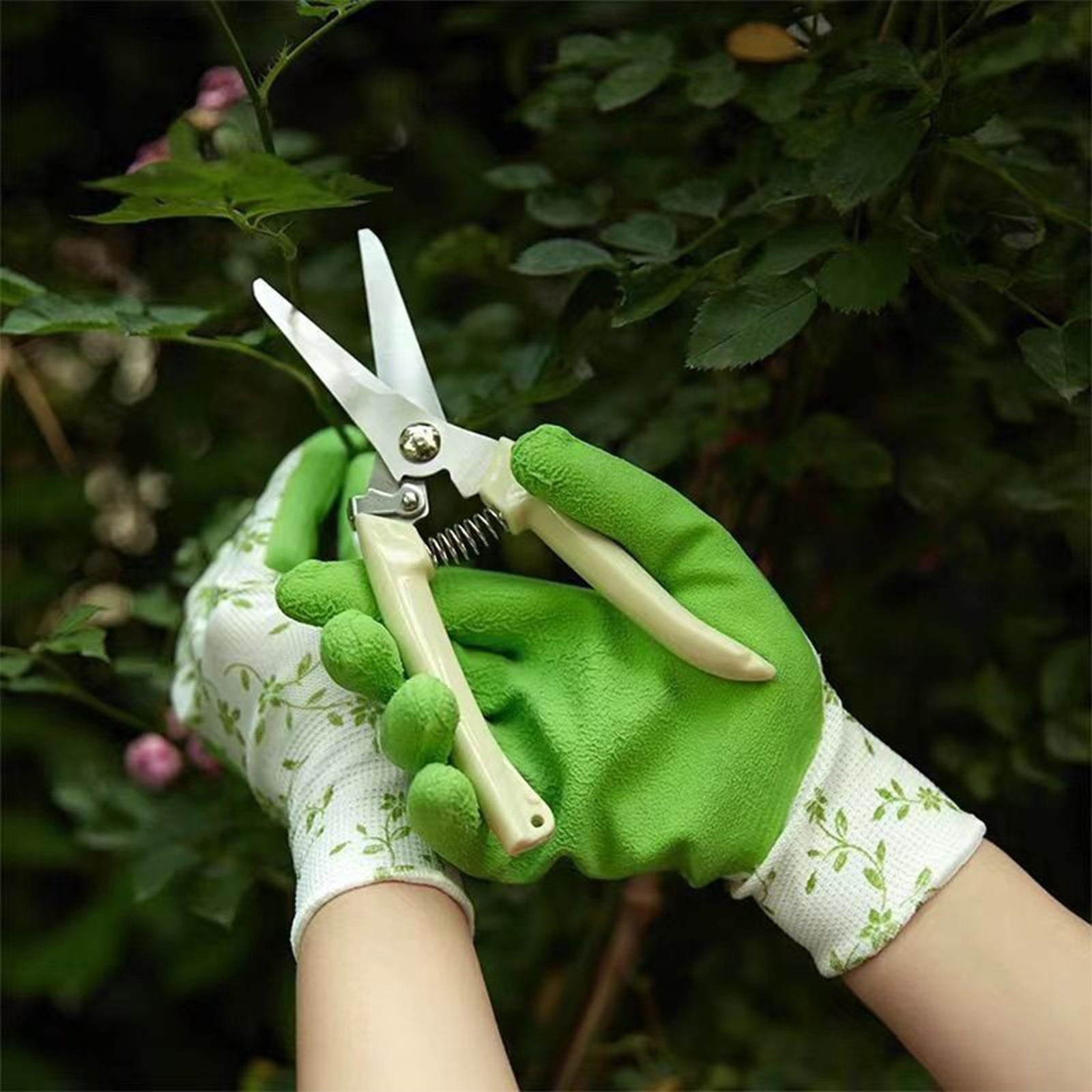Summercome Gardening Gloves for Women and Ladies, 1 Pairs Breathable Rubber Coated Yard Garden Gloves, Outdoor Protective Work Gloves with G - Image 6