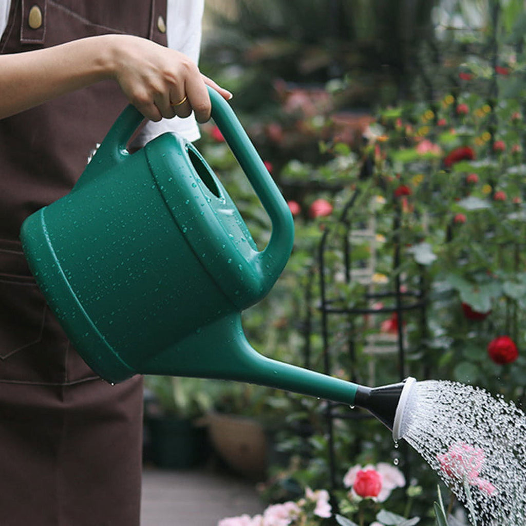 Can Plastic Capacity with Long Nozzle Pot for Balcony Vegetable Planting Flower Sprinkling - Image 4