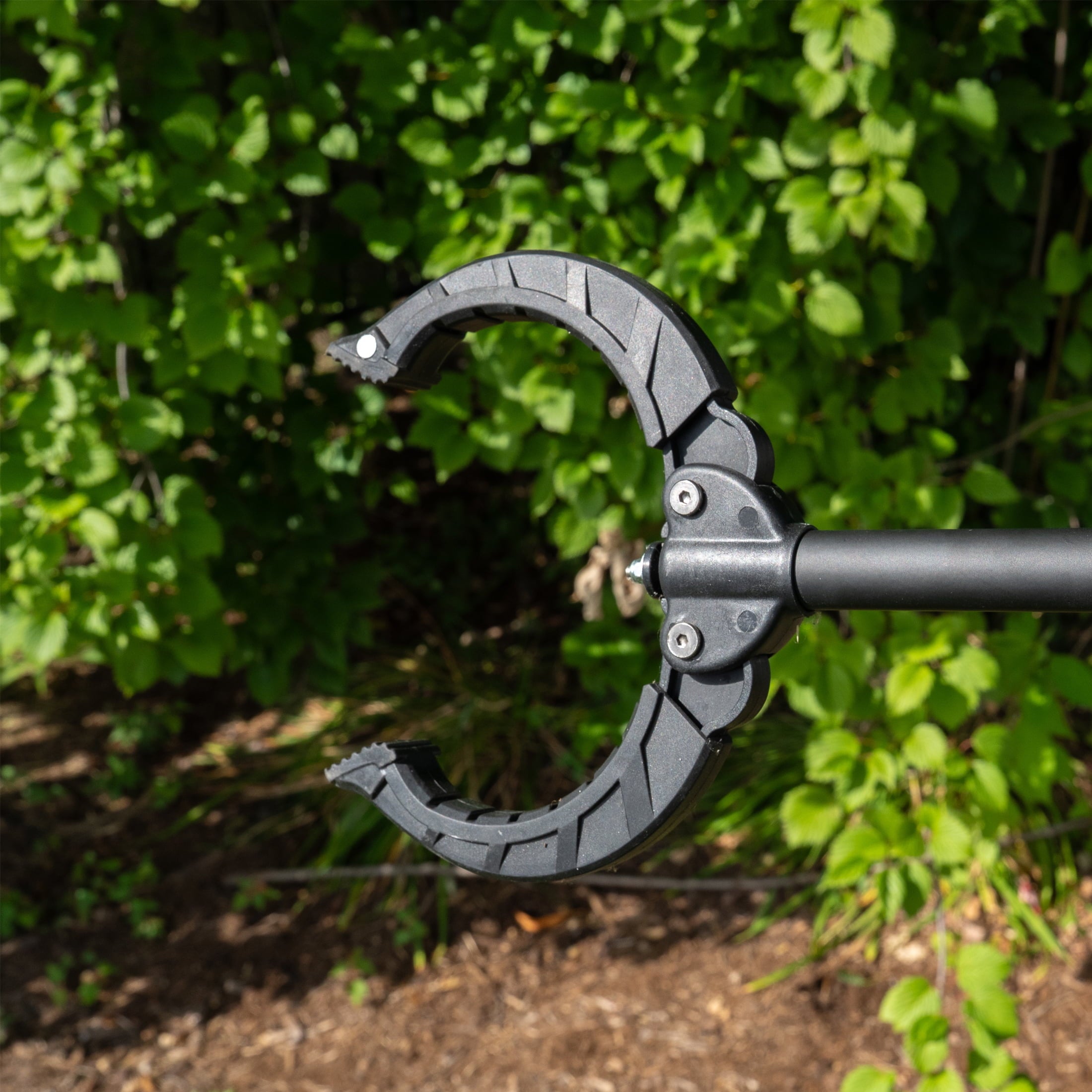 Aluminum Lawn Grabber with 360 Degree Rotating Head - Image 6