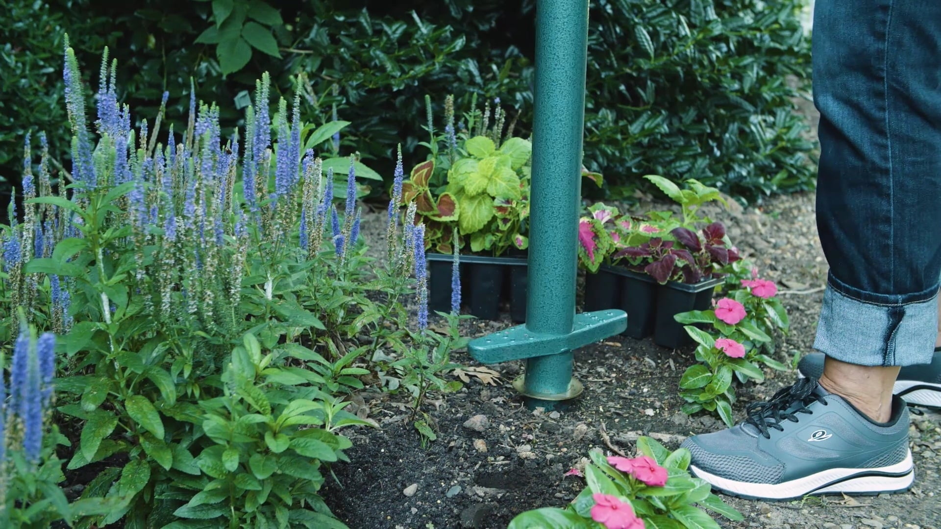 5-IN-1 Planting Tool: Sod Plugger, Bulb and Flower Planter - Image 6