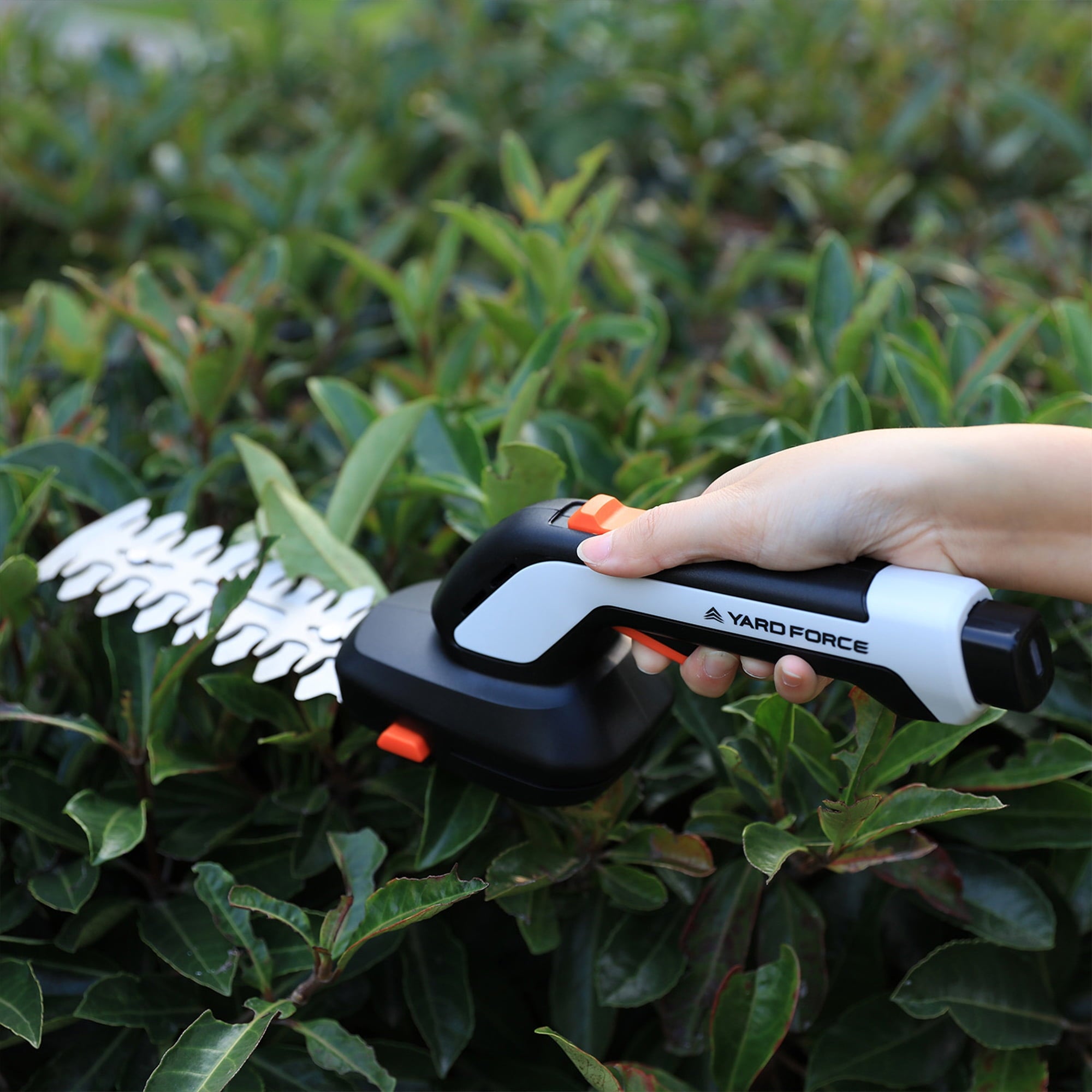 Yard Force 4v Multi-Tool Gardening Kit with Pruning, Shearing, Trimming Tools, Toolbox and Lithium-Ion USB Battery - Image 5