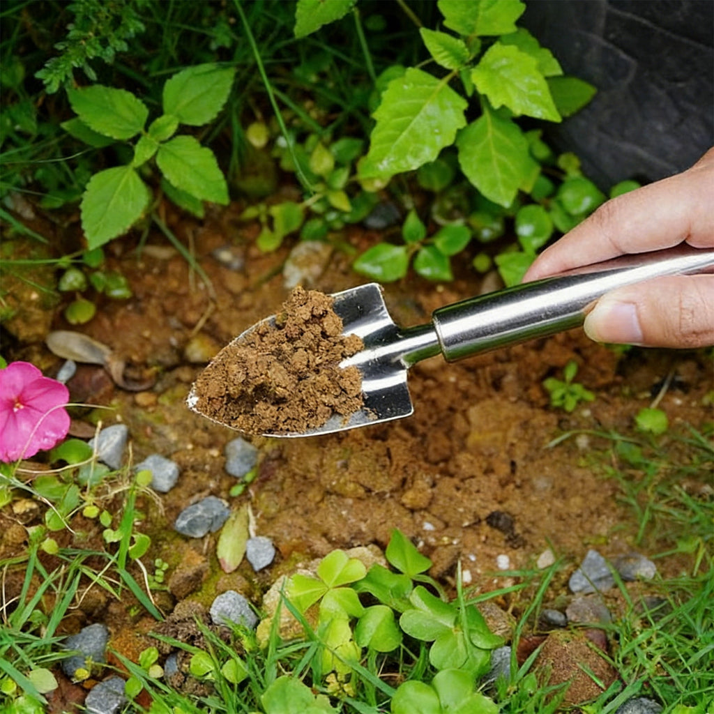 Small Garden Trowel Hand Shovel, Stainless Steel Weeding Digging Tool for Planting Herbs Flowers, Portable Mini Shove... - Image 4